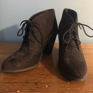 SOLD- Super cute black suede booties!